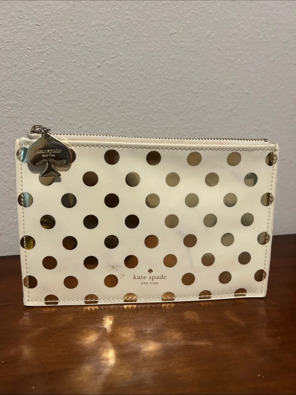 Kate Spade ♠️ Cream and Gold Polka Dot Zip Pouch - Picture 2 of 5